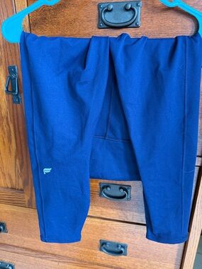 Fabletics Navy Blue Women’s Active Leggings